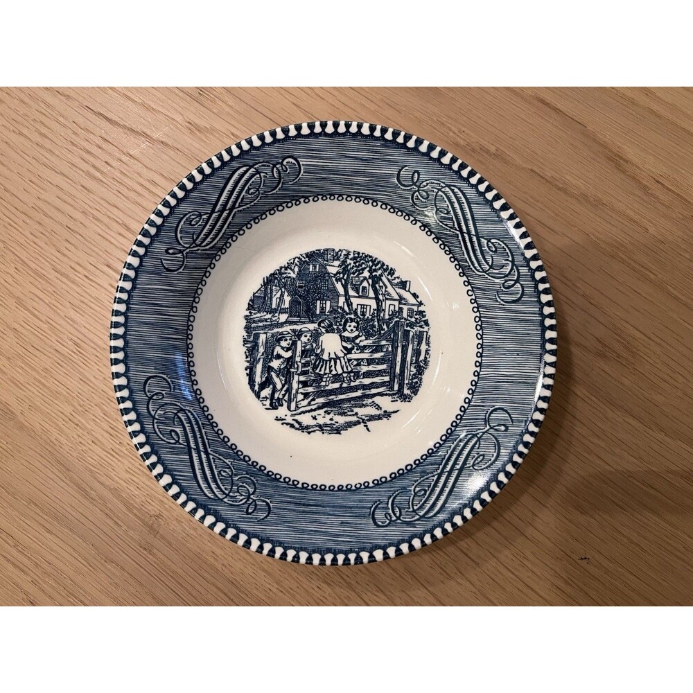 Vtg Royal China Currier & Ives Berry Bowl 5 3/4" "Old Farm Gate" Blue Fruit